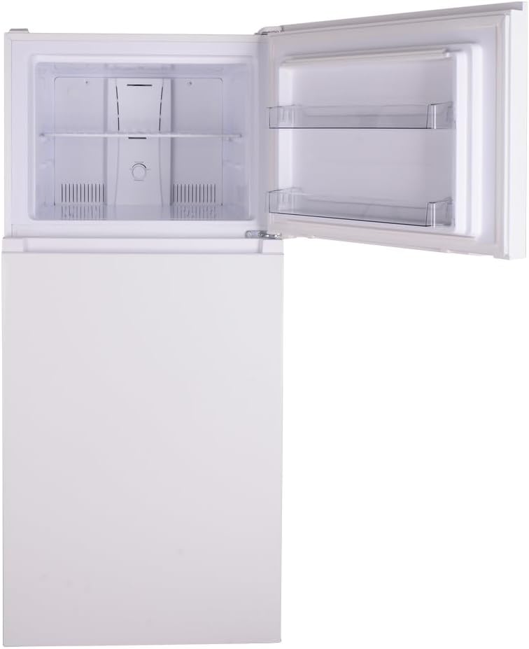 Kenmore 30 in. 18.2 cu. ft. Capacity Refrigerator/Freezer with Adjustable Glass Shelving, Humidity Control Crispers, Gallon Door Bins, ENERGY STAR Certified, White - Image 16