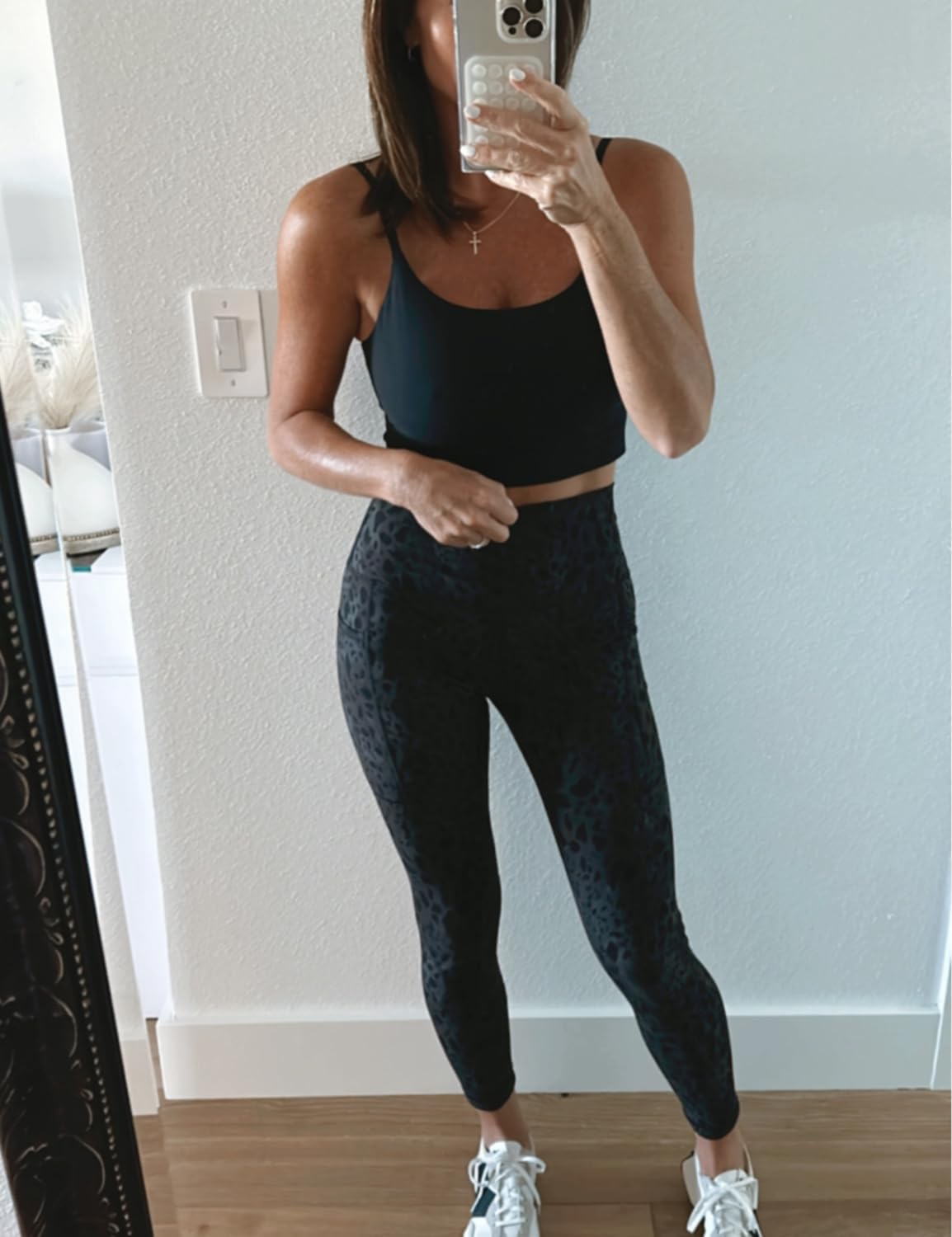 HeyNuts Workout Pro/Yoga Pro 7/8 Leggings with Side Pockets for Women, High Waisted Tummy Control Compression Pants 25'' - Image 7