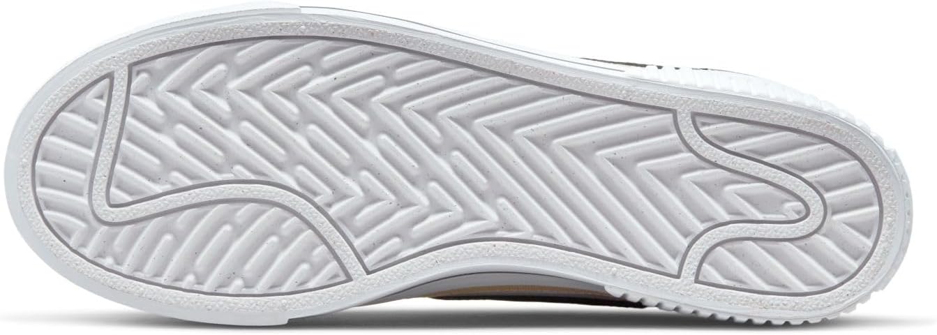 Nike Women's Low-Top Sneakers - Image 3