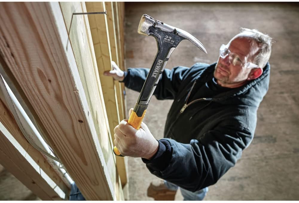 Dewalt 22 Oz. One-Piece Steel Milled Face Hammer - Image 7