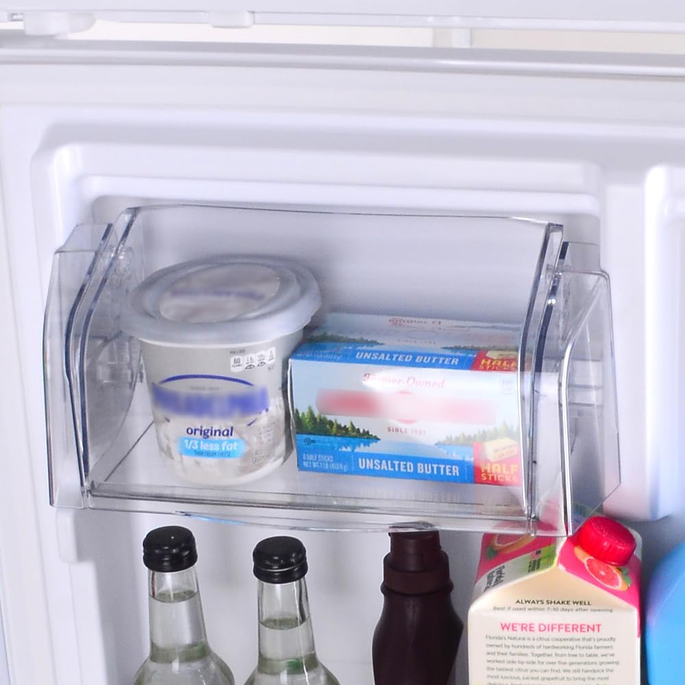 Kenmore 30 in. 18.2 cu. ft. Capacity Refrigerator/Freezer with Adjustable Glass Shelving, Humidity Control Crispers, Gallon Door Bins, ENERGY STAR Certified, White - Image 7