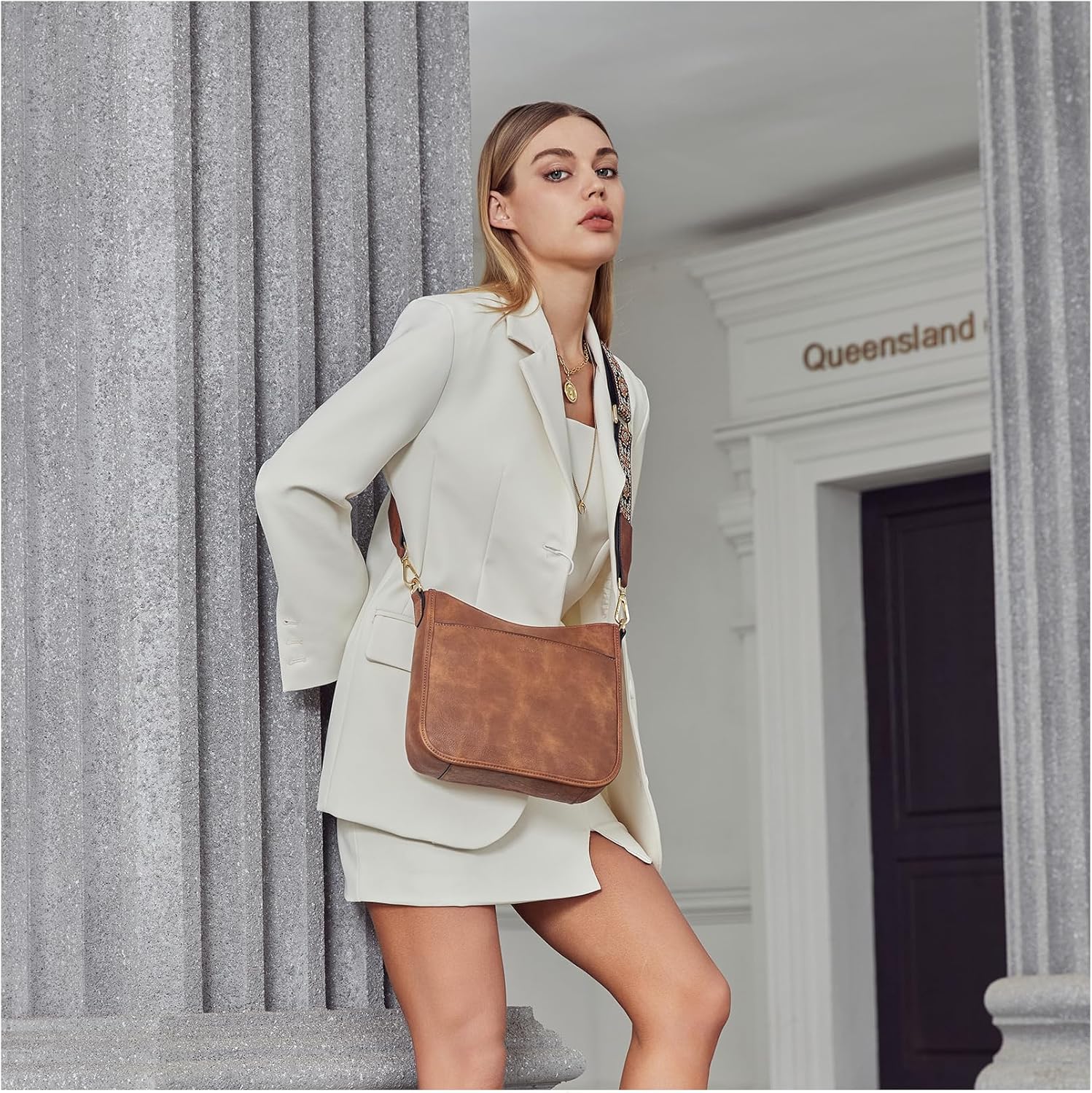 BOSTANTEN Crossbody Bags for Women Trendy Vegan Leather Hobo Purses Shoulder Handbags With Wide Shoulder Strap - Image 9