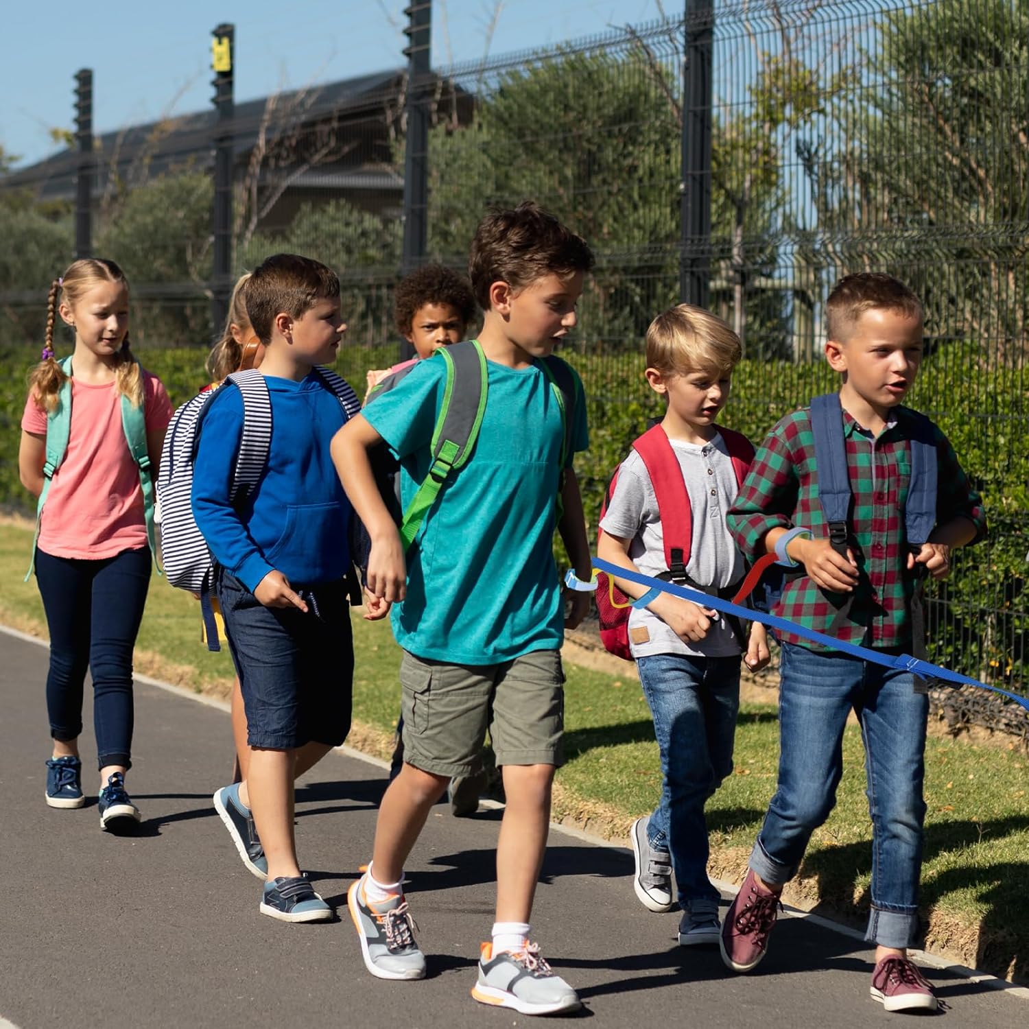 Upgraded Preschool Walking Rope with 12 Handles – Premium Safety Line for Toddlers & Kids – Adjustable, Extendable Design with Safe Wristbands for Childcare, Classroom, Daycare & Field Trips - Image 5