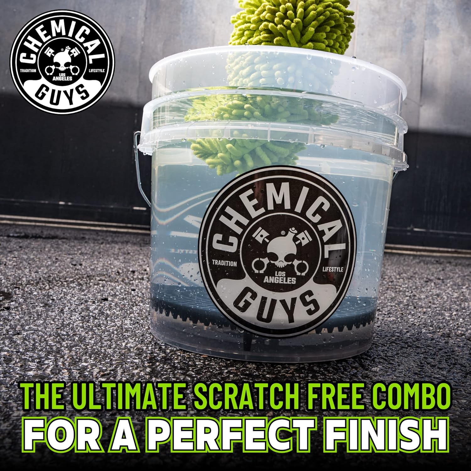 Chemical Guys HOL126 14-Piece Arsenal Builder Car Wash Kit with Foam Gun, Bucket, and (5) 16 oz Car Care Cleaning Chemicals, Gift for Car & Truck Lovers, Dads and DIYers (Works w/Garden Hose) - Image 9