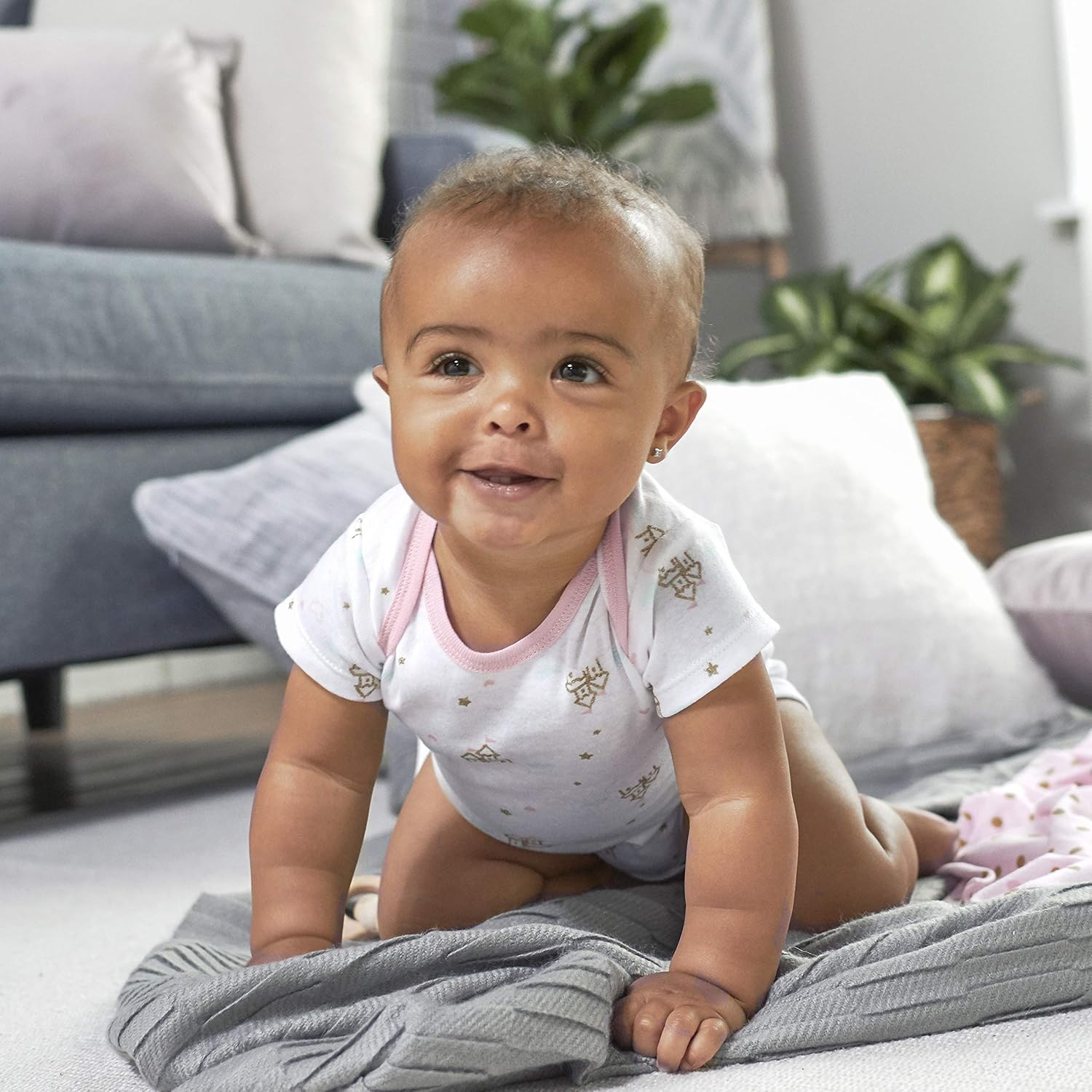 Gerber Baby Girls' 5-Pack Short Sleeve Variety Onesies Bodysuits - Image 5